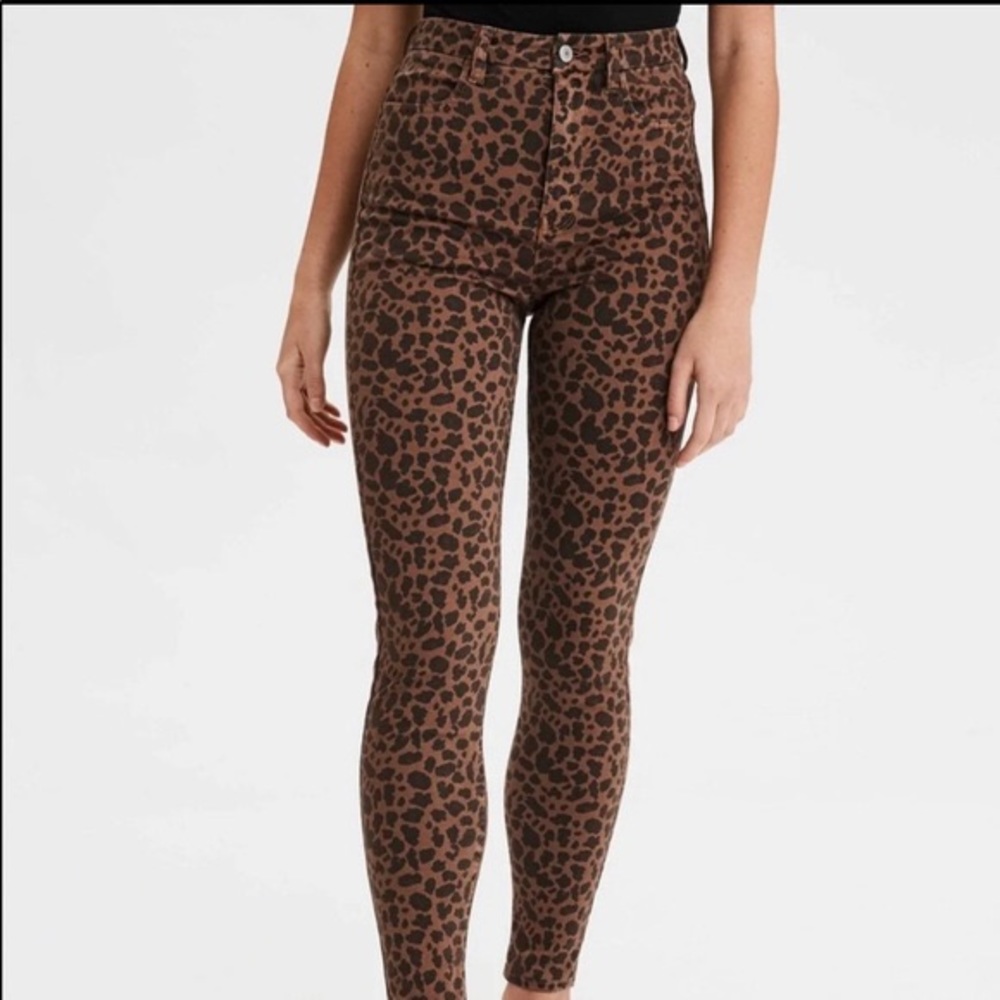 American Eagle Cheetah jeans